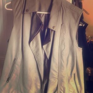 Apt. 9 size Med pleather vest